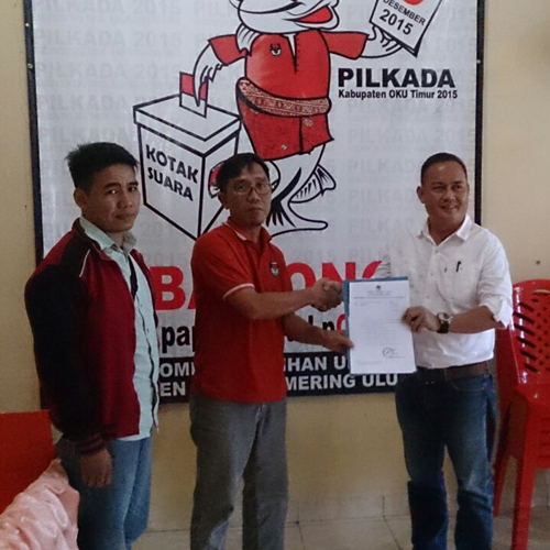 Penyerahan Hasil Verifikasi Faktual Keanggotaan Partai Berkarya dan Partai Garuda Kabupaten OKu Timur
