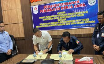 Bawaslu OKU Timur bersama Kejari OKU Timur melaksanakan kegiatan Penandatangan perjanjian kerja sama (MoU)