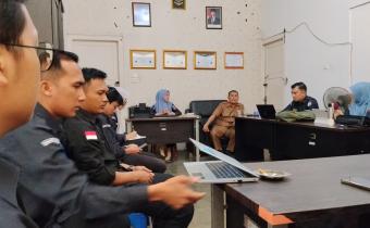 Rapat internal 4 mei 2026